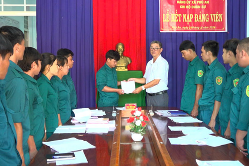 Phát huy vai trò 'sao vuông' ở vùng đất Phật giáo Hòa Hảo