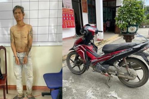 Công an xã truy bắt trộm