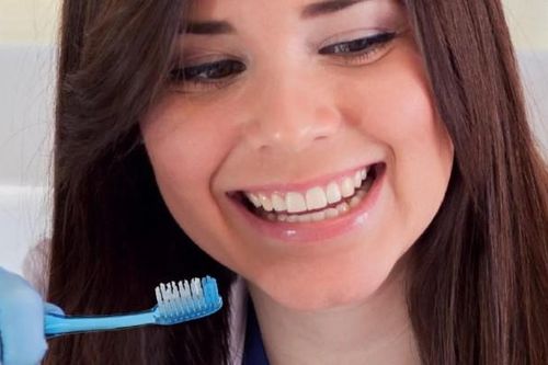 5 bước vệ sinh răng miệng đúng cách