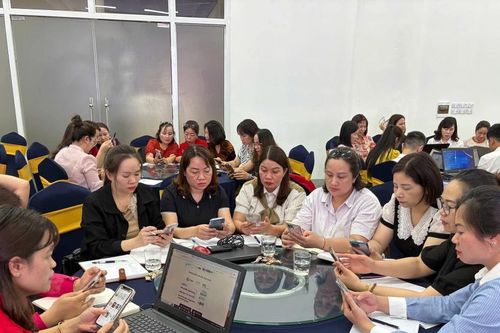 Thêm cơ hội học tập cho trẻ em vùng cao qua thư viện số miễn phí