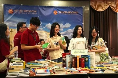 Lan tỏa Ngày Sách và Văn hóa đọc Việt Nam tại Nga