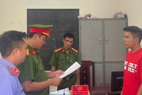 Khởi tố, bắt tạm giam Tiktoker Dưỡng Dướng Dường