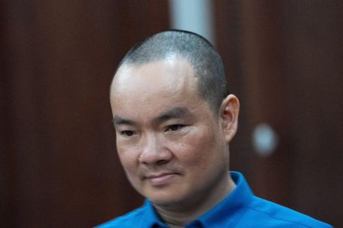 Tuyên án vụ Trung tâm dạy nghề lái xe Sài Gòn đào tạo trái phép 63.000 học viên