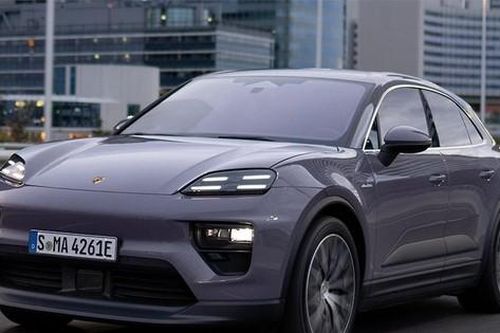Xe điện của Porsche bán chạy
