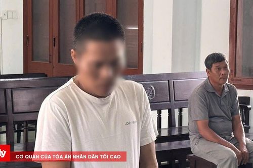 Mâu thuẫn việc đuổi chuột ở ruộng, đâm người suýt chết