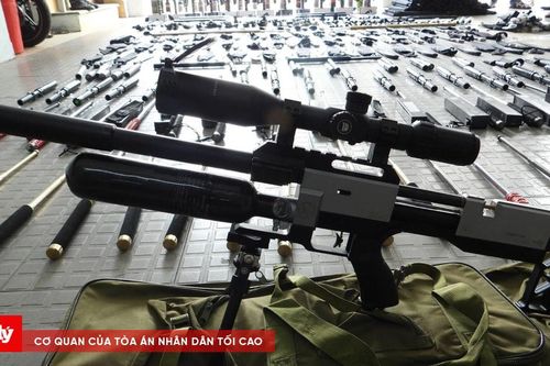 Triệt phá đường dây làm giả con dấu, tài liệu và buôn bán vũ khí