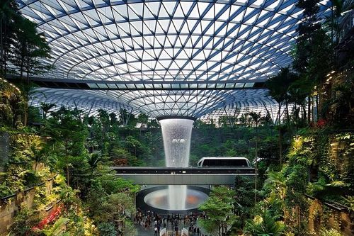 Sân bay Changi giành lại 'ngôi vương' xếp hạng thế giới