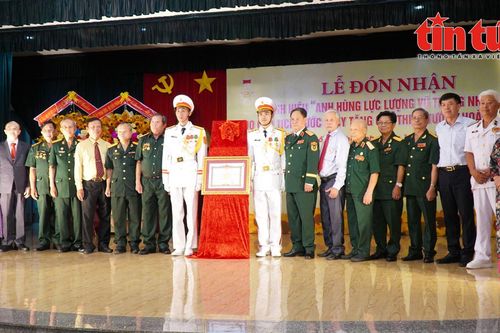 Truy tặng danh hiệu 'Anh hùng Lực lượng vũ trang nhân dân' cho Thiếu tướng Hoàng Thế Thiện
