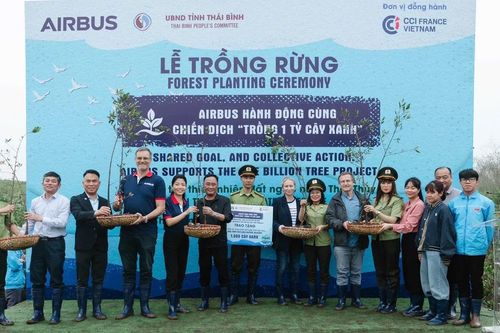 Airbus hưởng ứng chiến dịch 'trồng 1 tỷ cây xanh'