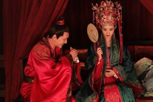 Top phim Hoa ngữ mở đường cho trào lưu trên màn ảnh: Triệu Lệ Dĩnh có 2 phim