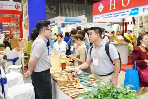 Hơn 300 đoàn thu mua từ 60 quốc gia và vùng lãnh thổ chuẩn bị đến Việt Nam tìm nguồn cung hàng hóa