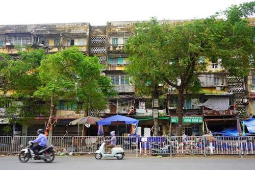 Hải Phòng thu hồi 2 tòa chung cư cũ bị nghiêng lún sau bão Yagi