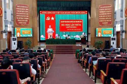 Hội nghị lần thứ 51 (mở rộng) Ban Chấp hành Đảng bộ huyện Than Uyên khóa XVIII