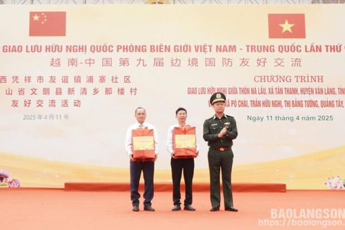 Giao lưu hữu nghị giữa thôn Nà Lầu (Việt Nam) và Khu xã Pò Chài (Trung Quốc)