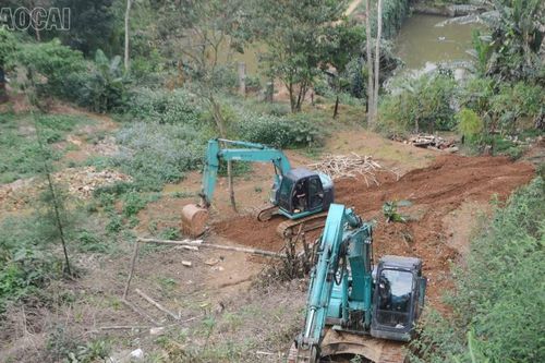 Khởi công công trình khẩn cấp chống sạt lở khu dân cư tổ 13, 14, 15 phường Pom Hán