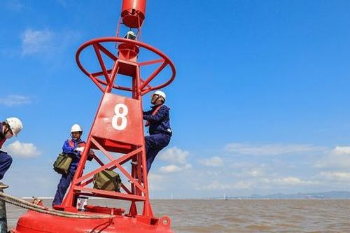 Nghiên cứu định mức chi phí dịch vụ bảo đảm an toàn hàng hải