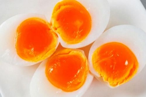 Cách luộc trứng lòng đào dẻo chuẩn ngon