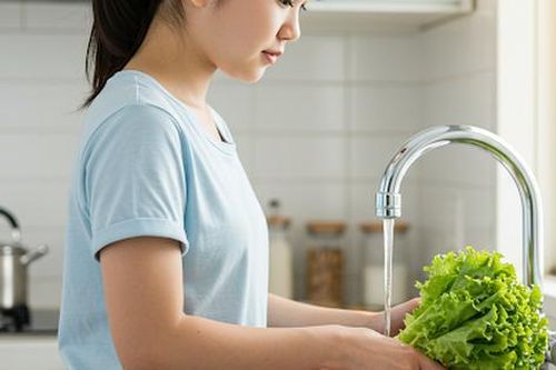 Bệnh do amip nên ăn uống như thế nào?