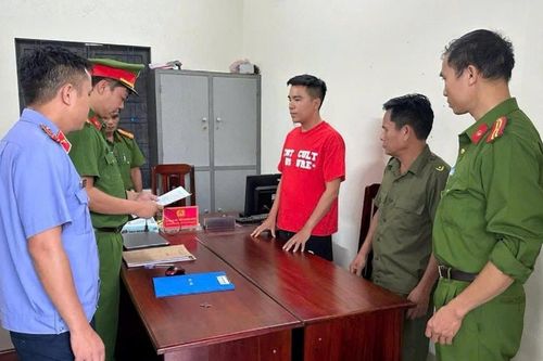 Lợi dụng 'quyền lực mềm'