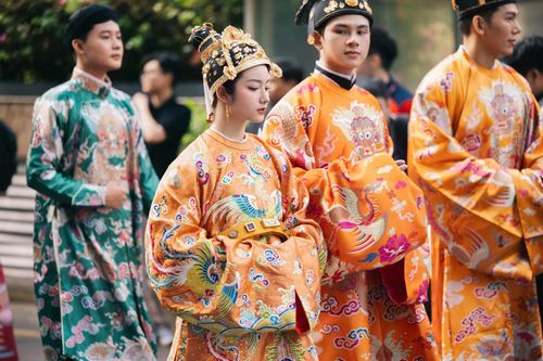 Để nghệ thuật Việt Nam vươn ra thế giới mà không đánh mất chính mình