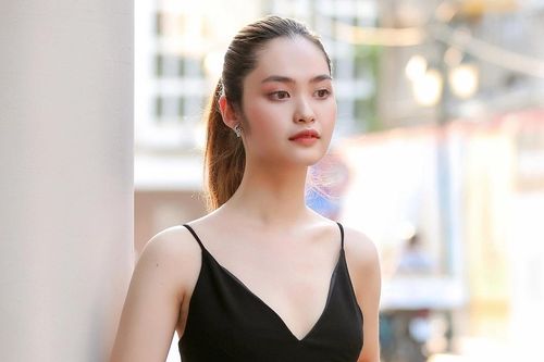 Người đẹp rút khỏi Hoa hậu Hoàn vũ Việt Nam 2025