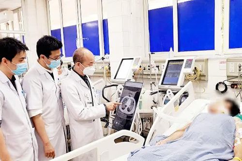 Bệnh sởi ở người lớn dễ biến chứng nguy hiểm do chủ quan