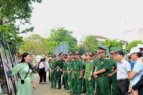 Khai mạc trưng bày chuyên đề 'Du lịch Quảng Ngãi - Sức hút từ Di sản và Bản sắc'