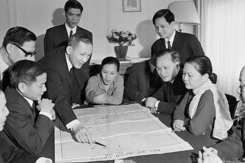 Chung một bóng cờ, cùng một mục tiêu độc lập dân tộc, thống nhất đất nước