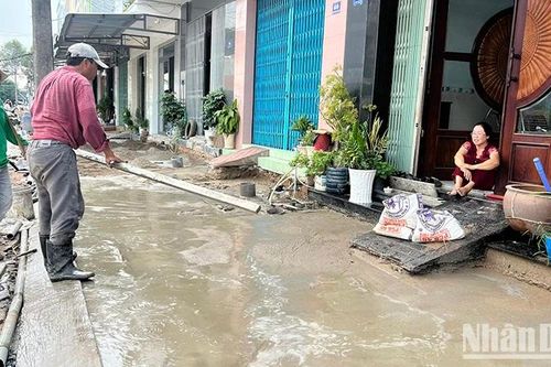Đồng Tháp: Đã khắc phục lối ra vào nhà các hộ dân bị ảnh hưởng tại công trình vỉa hè đường Phạm Ngũ Lão