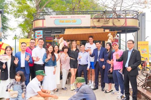 15 vận động viên, KOL thể thao trải nghiệm tại Lễ hội Quà tặng Du lịch Hà Nội 2025