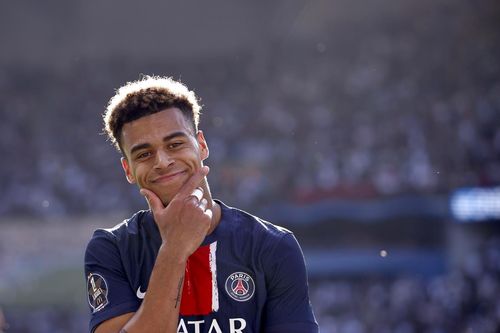 Tin tức về chuyển nhượng 12/4: MU ký Neymar mới, Arsenal lấy Huijsen