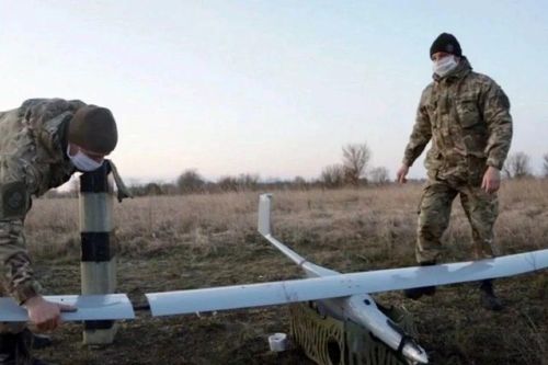 Thụy Điển sẽ mua thiết bị bay không người lái của Ba Lan cho Ukraine