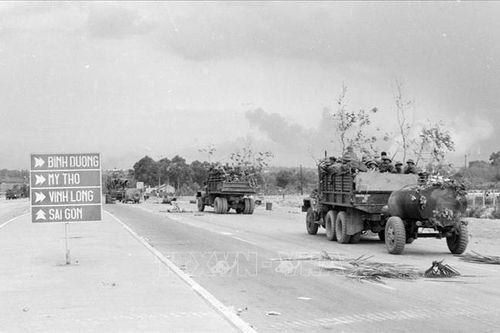 Ngày 12/4/1975: Quân ta mở thông hành lang nối liền miền Đông Nam Bộ với Đồng Tháp Mười