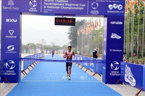 Trên 500 vận động viên tham dự Giải Triathlon Cup thế giới và Vô địch quốc gia 2025