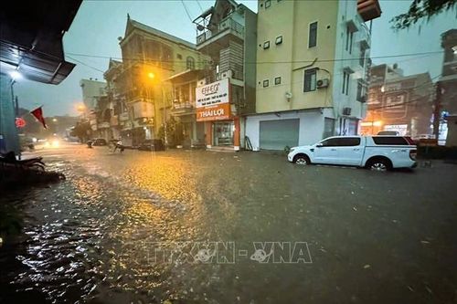 Nhiều địa phương miền núi Nghệ An bị ảnh hưởng mưa lớn, dông lốc