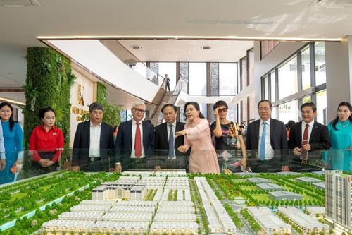Doanh nghiệp bất động sản trước 'gáo nước lạnh' chính sách thuế của Mỹ