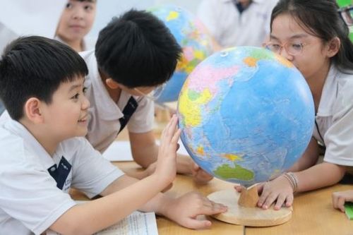 Phụ huynh nói gì về tổ chức học 2 buổi/ngày?
