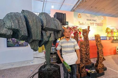 Tổ chức Trại sáng tác điêu khắc tỉnh lần thứ nhất với chủ đề 'Đất và người Gia Lai'