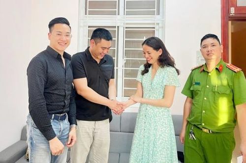 Bảo Lộc: Một phụ nữ trả lại 3,5 tỷ đồng cho người chuyển nhầm vào tài khoản