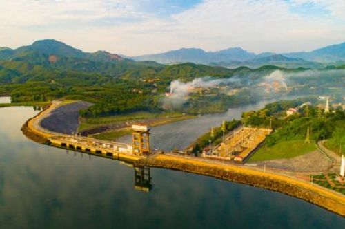 Nhà máy Thủy điện Thác Bà đạt mốc sản lượng điện 20 tỷ kWh