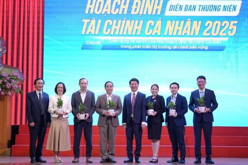 Chuẩn hóa quy định nghề hoạch định tài chính cá nhân theo tiêu chuẩn quốc tế