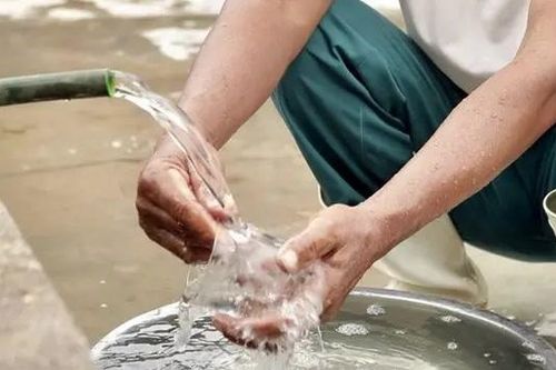 Hà Nội yêu cầu xử lý vụ thiếu nước sạch ở Hà Đông