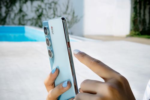 TECNO CAMON 40: Camera bắt khoảnh khắc và loạt tính năng A.I với một nút chạm