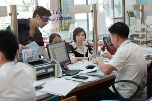 Bảng lương theo vị trí việc làm mới sau 2026 của cán bộ, công chức và viên chức thay đổi gì khi không còn mức lương cơ sở?