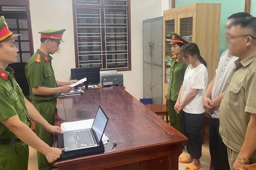 Bắt khẩn cấp bảo mẫu bạo hành trẻ mầm non ở Quảng Nam