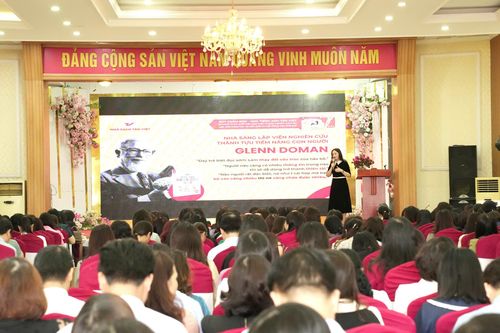 Tọa đàm 'Đọc sách - Điều bình thường mà vĩ đại'