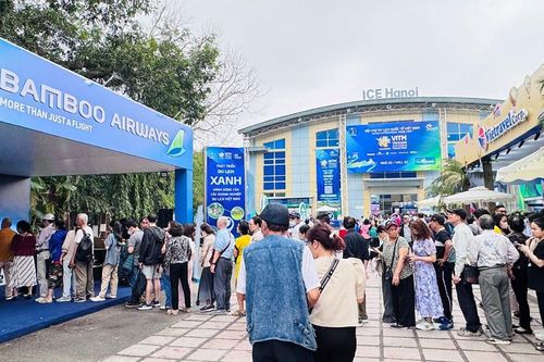 Tạo đột phá với chiến lược du lịch xanh và công nghệ hiện đại