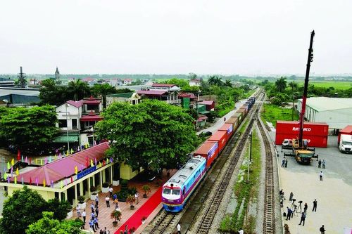 Đẩy nhanh tiến độ các dự án đường sắt nối Việt Nam - Trung Quốc