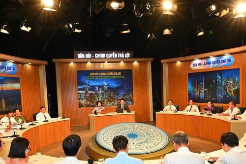 TPHCM đẩy nhanh chuyển đổi hệ thống chiếu sáng dân lập thành chiếu sáng đô thị