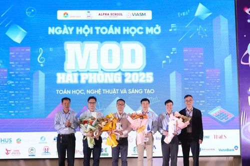 Sôi động Ngày hội Toán học mở Hải Phòng 2025